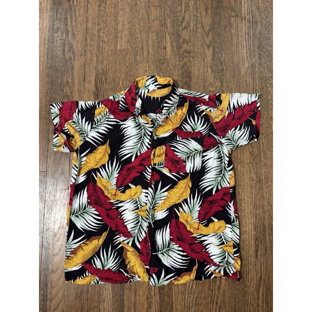 Tropiko Tropical Leaf Print Short Sleeve Button Down Hawaiian Shirt